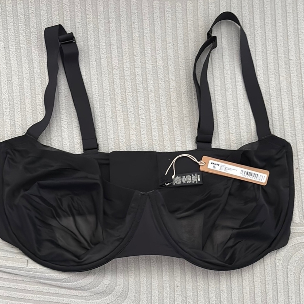 Skims Unlined Balconette Bra